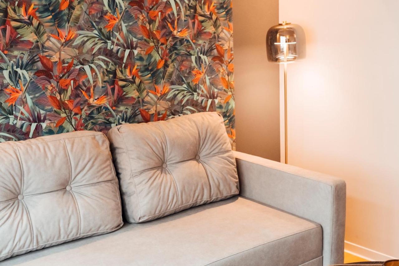 Stay At Smilla - Boutique Apartments Mit Kueche - Parken - Klima - Netflix - Waschmaschine Wiesbaden Exterior foto