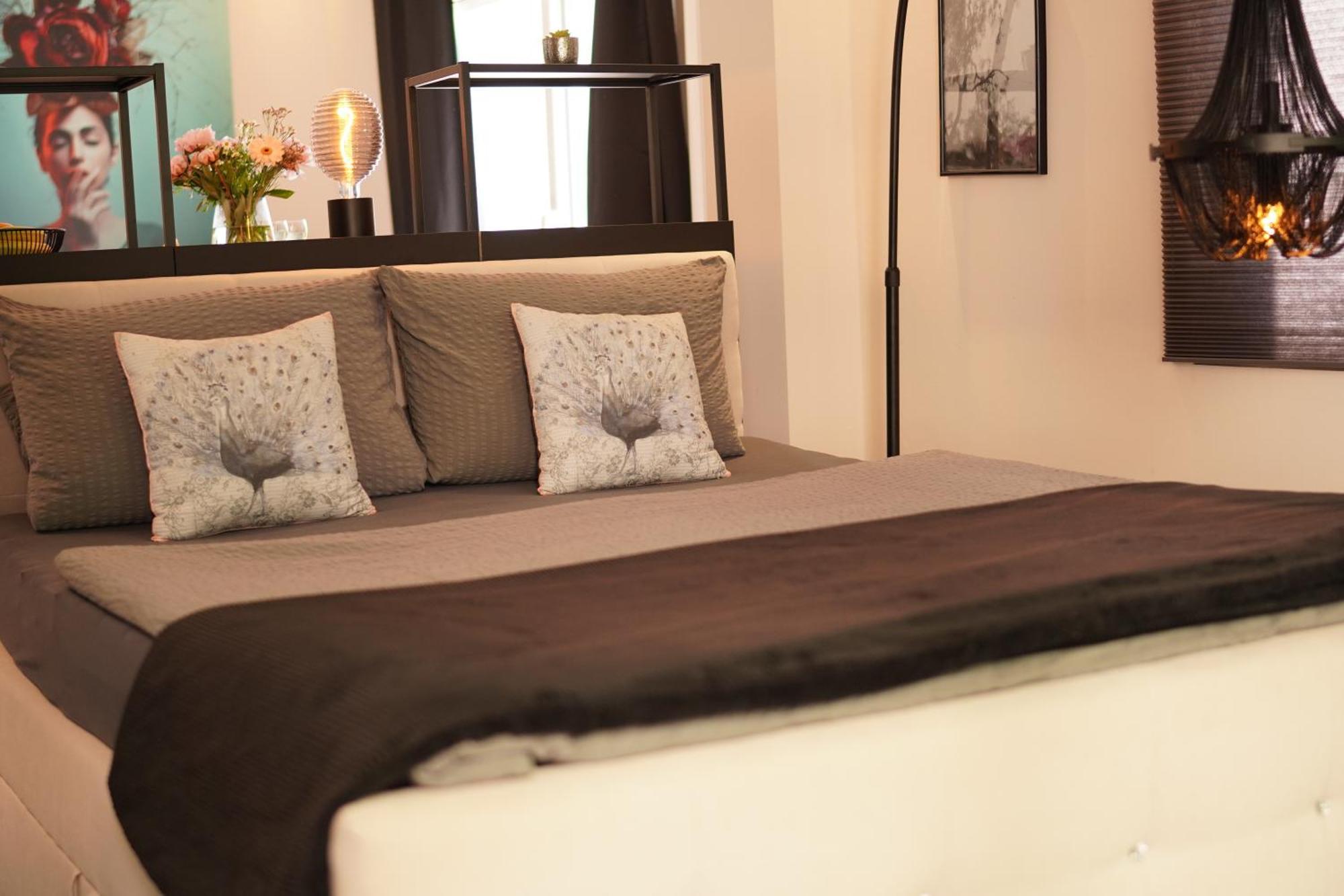 Stay At Smilla - Boutique Apartments Mit Kueche - Parken - Klima - Netflix - Waschmaschine Wiesbaden Exterior foto