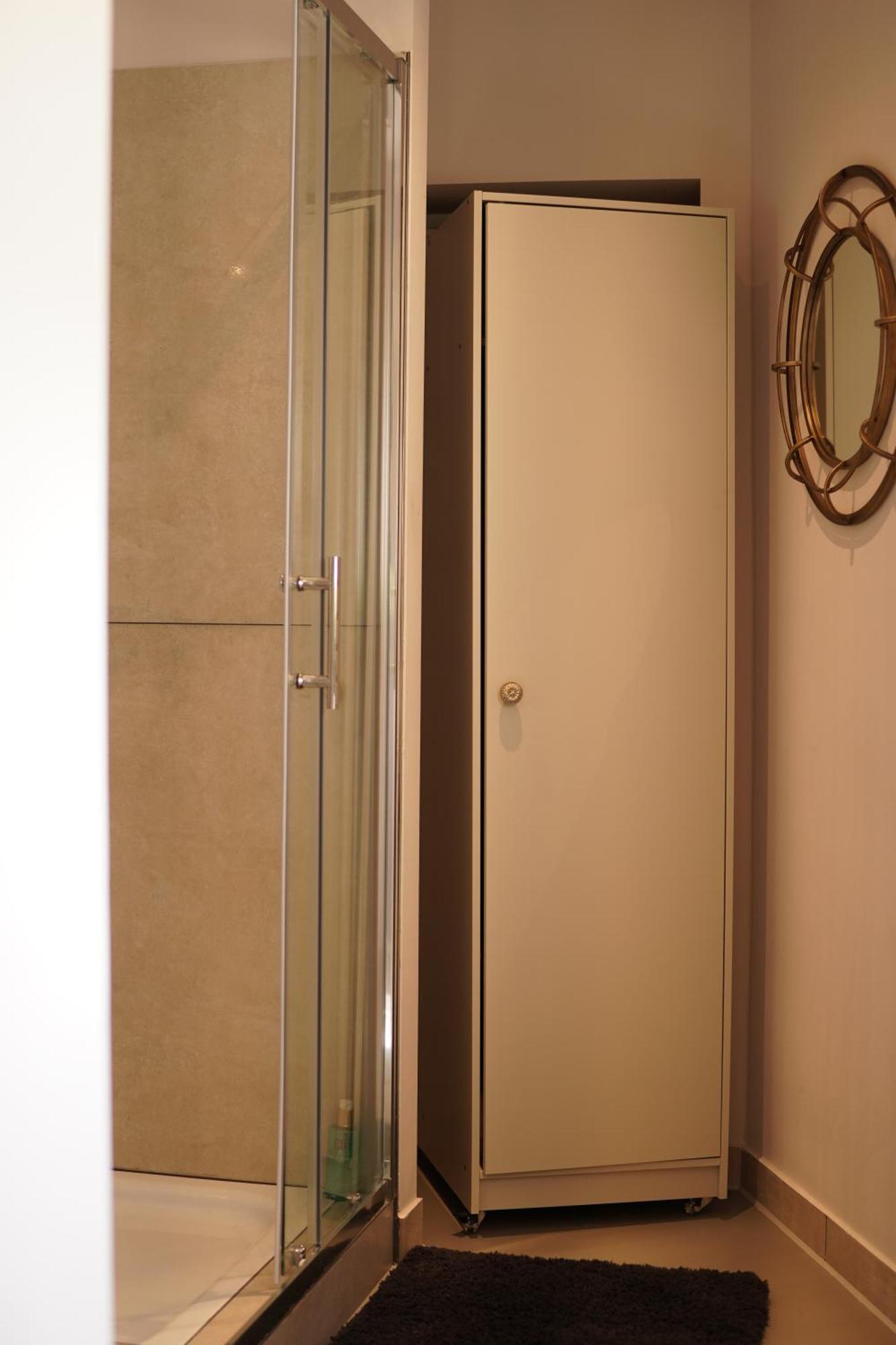 Stay At Smilla - Boutique Apartments Mit Kueche - Parken - Klima - Netflix - Waschmaschine Wiesbaden Zimmer foto