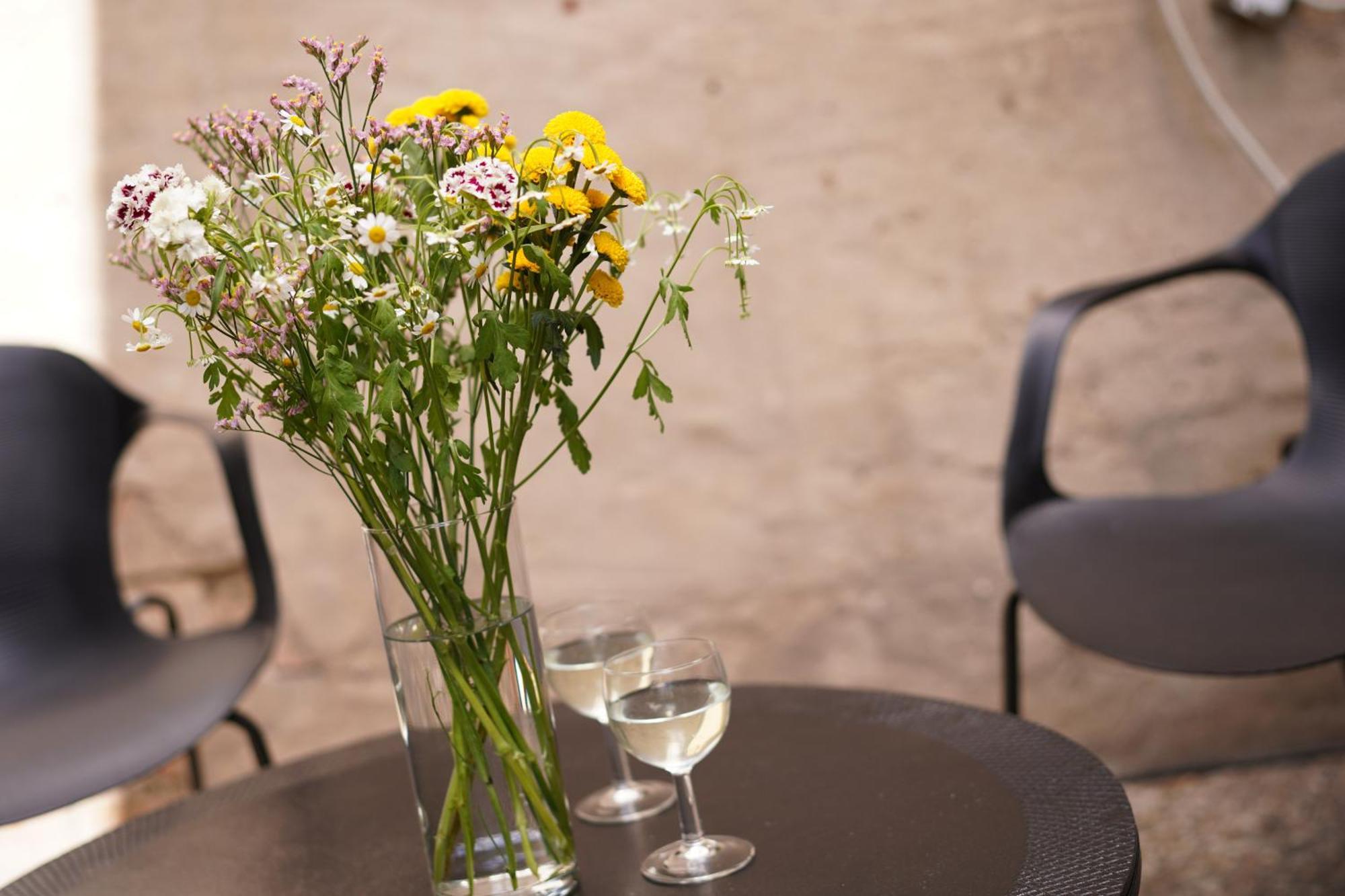 Stay At Smilla - Boutique Apartments Mit Kueche - Parken - Klima - Netflix - Waschmaschine Wiesbaden Zimmer foto